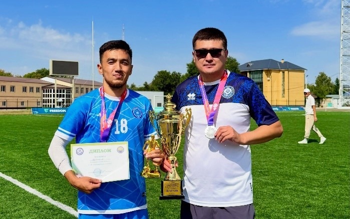 Командалар арасындағы кездесу