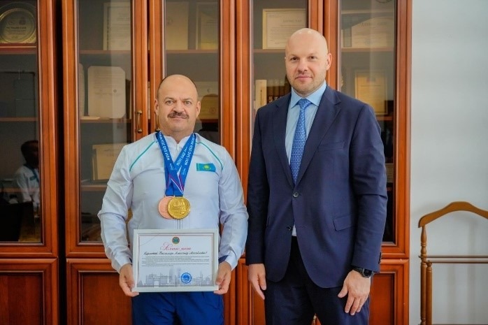 Пара ату спортшыларымен кездесу